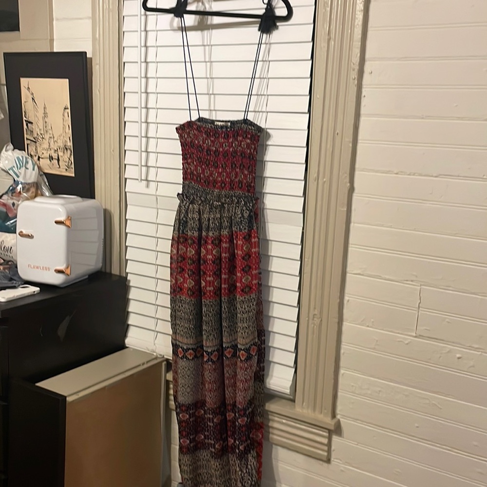 Shoulder tie dress